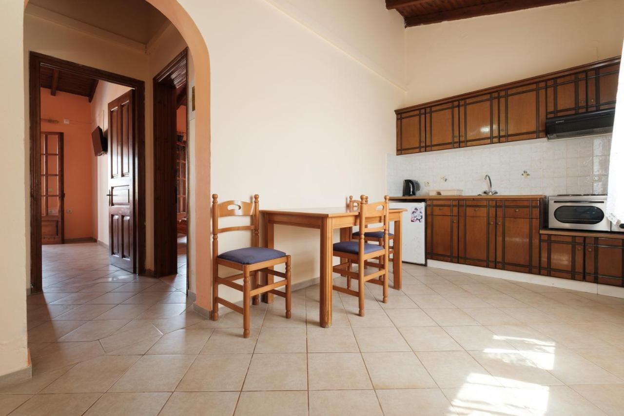 Luisa Hotel Sidárion 외부 사진